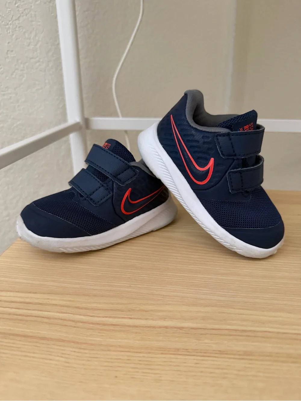 Nike & New Balance Boy Shoe Bundle Size 4C
